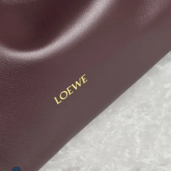 Loewe-羅意威 深酒紅大號柔軟納帕羊皮革 Flamenco Purse 肩背包
