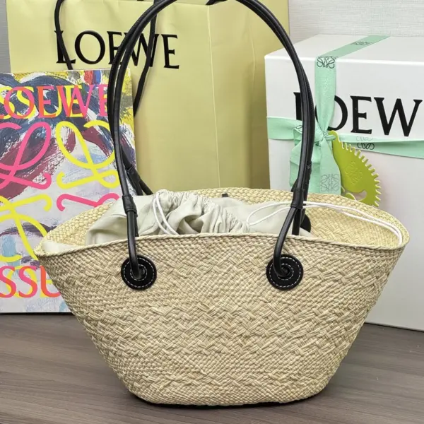 Loewe-羅意威 自然色 / 黑色小號伊拉卡棕櫚纖維 Anagram Basket 肩背包