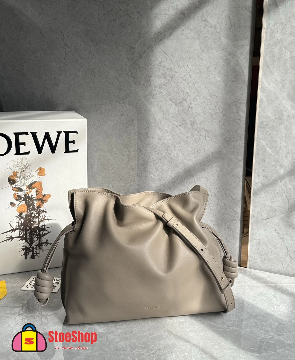 Loewe-羅意威 Flamenco 系列中號肩背手拿包 沙色 納帕牛皮革 3 Loewe-羅意威 Flamenco 系列中號肩背手拿包 沙色 納帕牛皮革