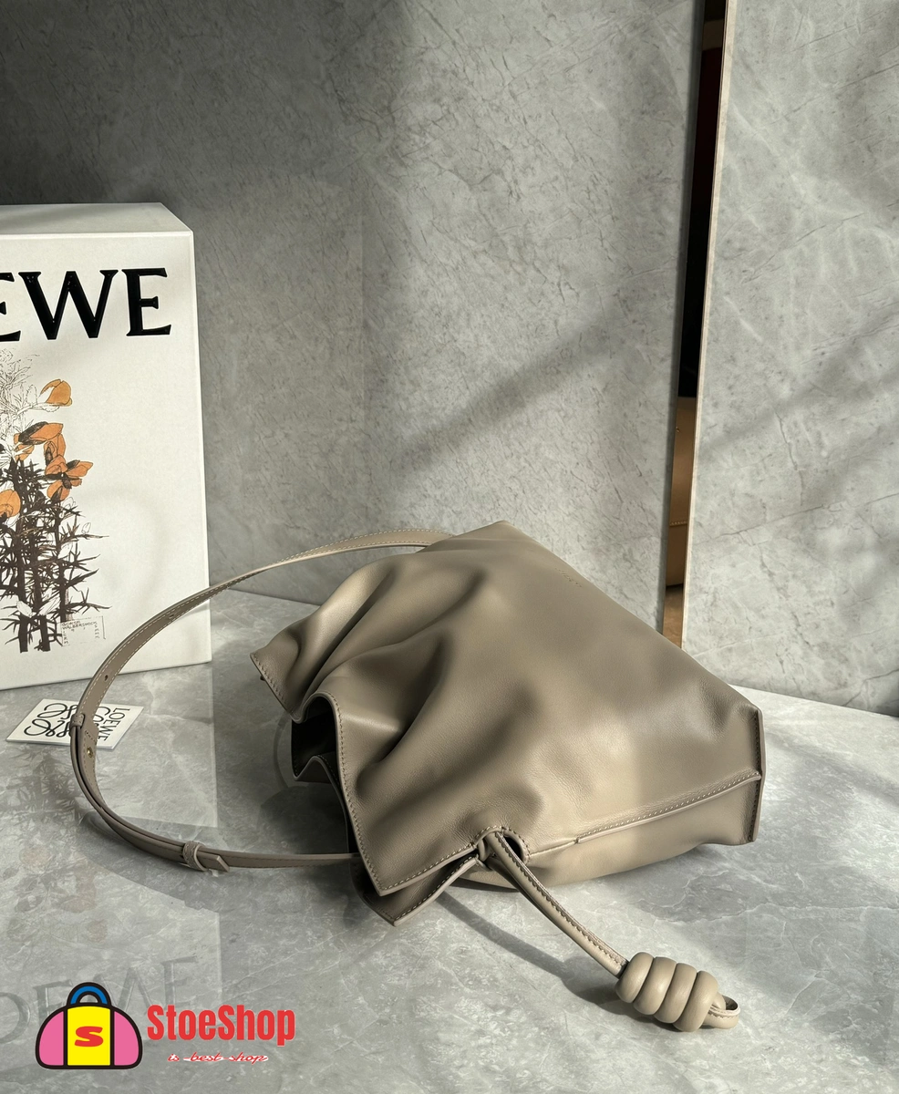 Loewe-羅意威 Flamenco 系列中號肩背手拿包 沙色 納帕牛皮革 6 Loewe-羅意威 Flamenco 系列中號肩背手拿包 沙色 納帕牛皮革