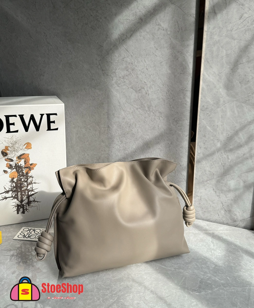 Loewe-羅意威 Flamenco 系列中號肩背手拿包 沙色 納帕牛皮革 10 Loewe-羅意威 Flamenco 系列中號肩背手拿包 沙色 納帕牛皮革