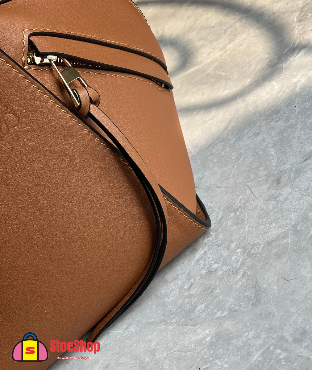 Loewe-羅意威 棕褐色經典牛皮革 Hammock Compact 斜挎包 8 Loewe-羅意威 棕褐色經典牛皮革 Hammock Compact 斜挎包
