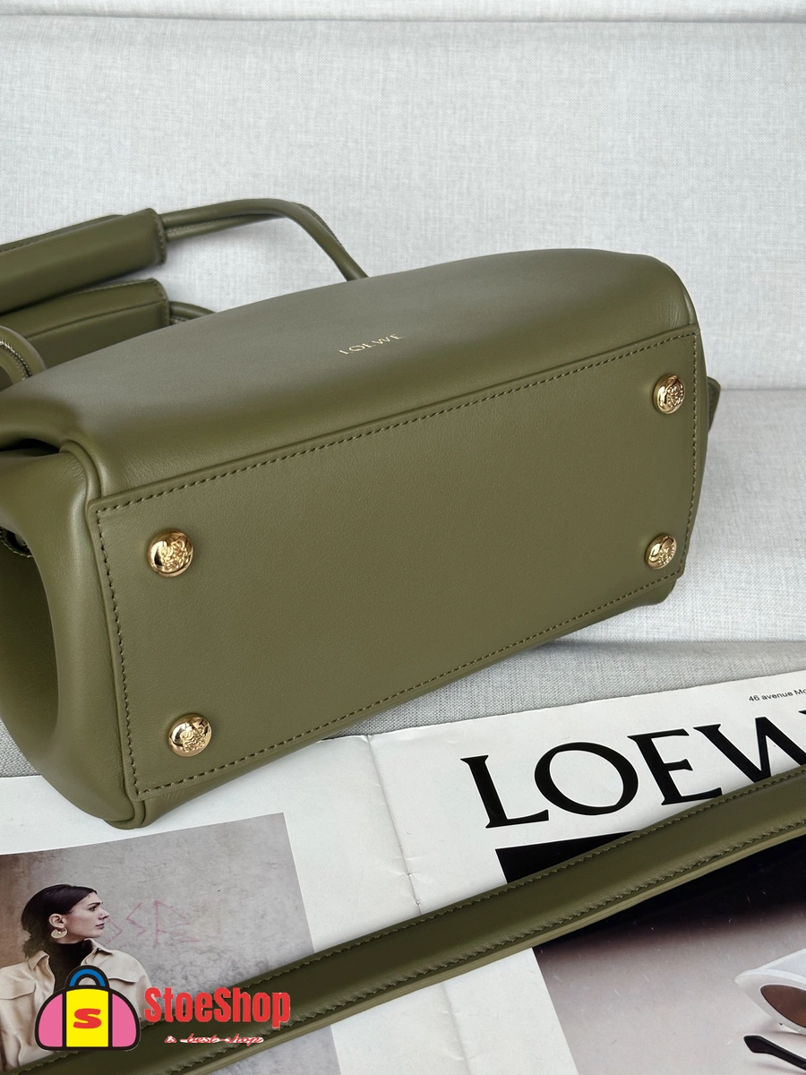 Loewe-羅意威 橄欖綠小號柔軟牛皮革 Madrid 手拿包 7 Loewe-羅意威 橄欖綠小號柔軟牛皮革 Madrid 手拿包