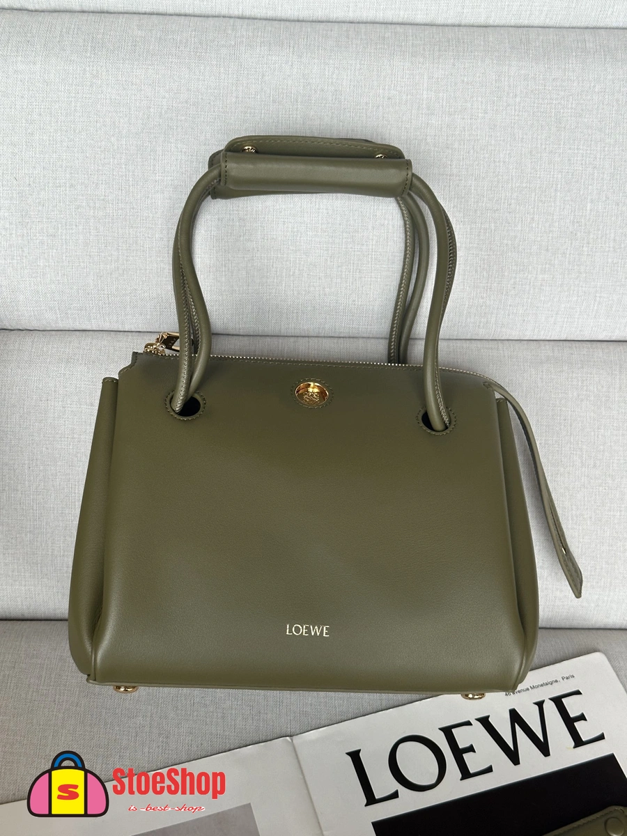 Loewe-羅意威 橄欖綠小號柔軟牛皮革 Madrid 手拿包 8 Loewe-羅意威 橄欖綠小號柔軟牛皮革 Madrid 手拿包