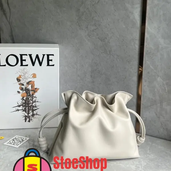 Loewe-羅意威 Flamenco 系列中號肩背手拿包 海鹽白 納帕牛皮革