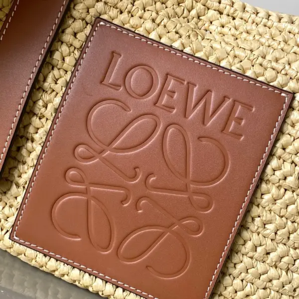 Loewe-羅意威 自然色 / 棕褐色拉菲草牛皮革小象 Basket 編織袋 16 Loewe-羅意威 自然色 / 棕褐色拉菲草牛皮革小象 Basket 編織袋