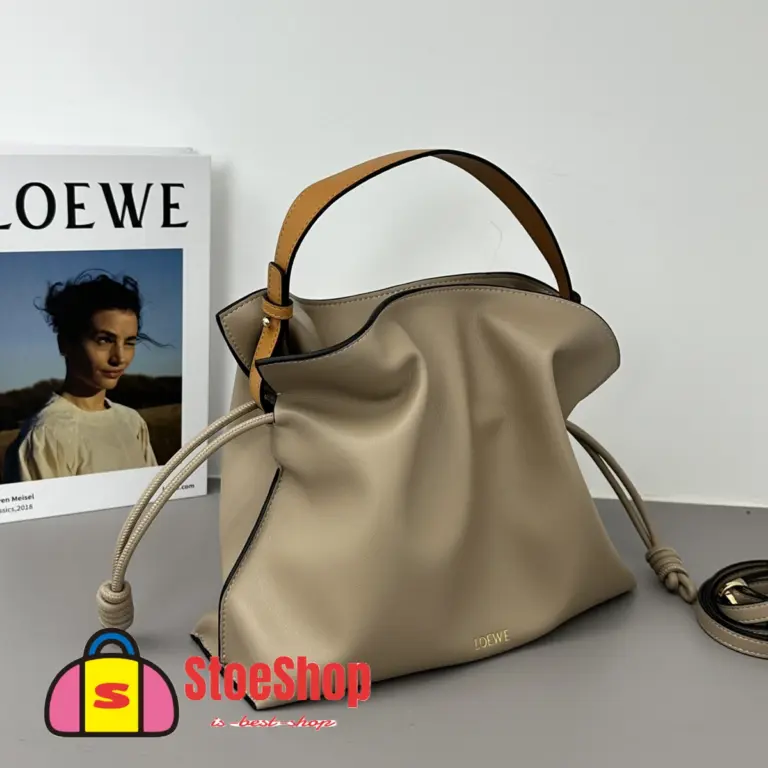 Loewe-羅意威 Flamenco 系列 粘土綠迷你納帕牛皮革斜挎包