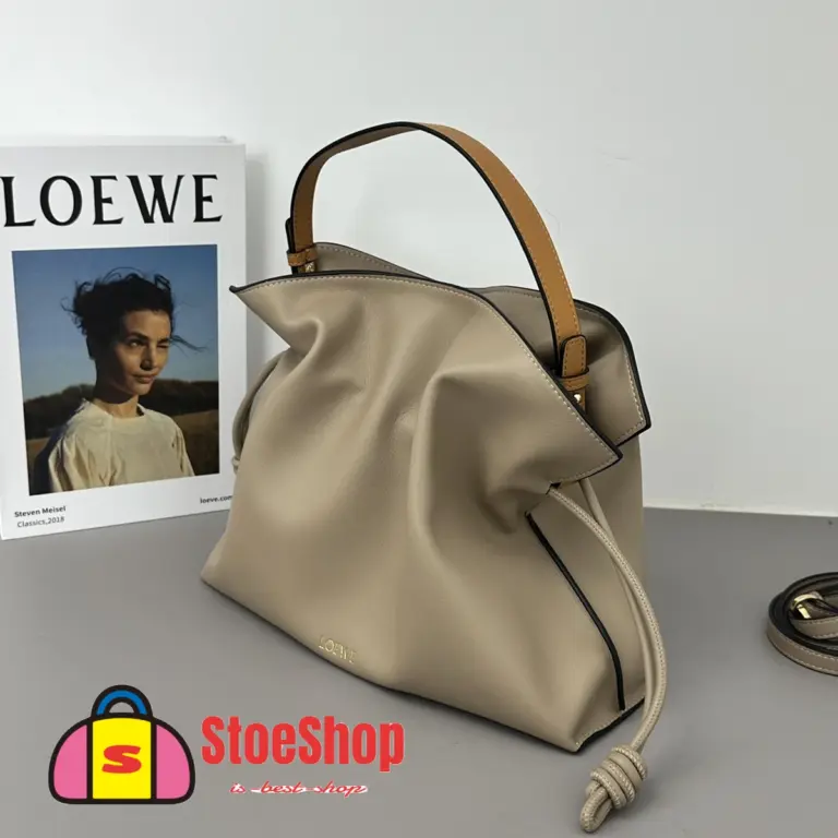 Loewe-羅意威 Flamenco 系列 粘土綠迷你納帕牛皮革斜挎包