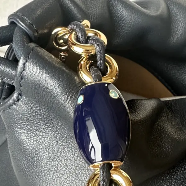 Loewe-羅意威 Flamenco 系列 中號黑色羊皮革肩背手袋 柔軟納帕材質