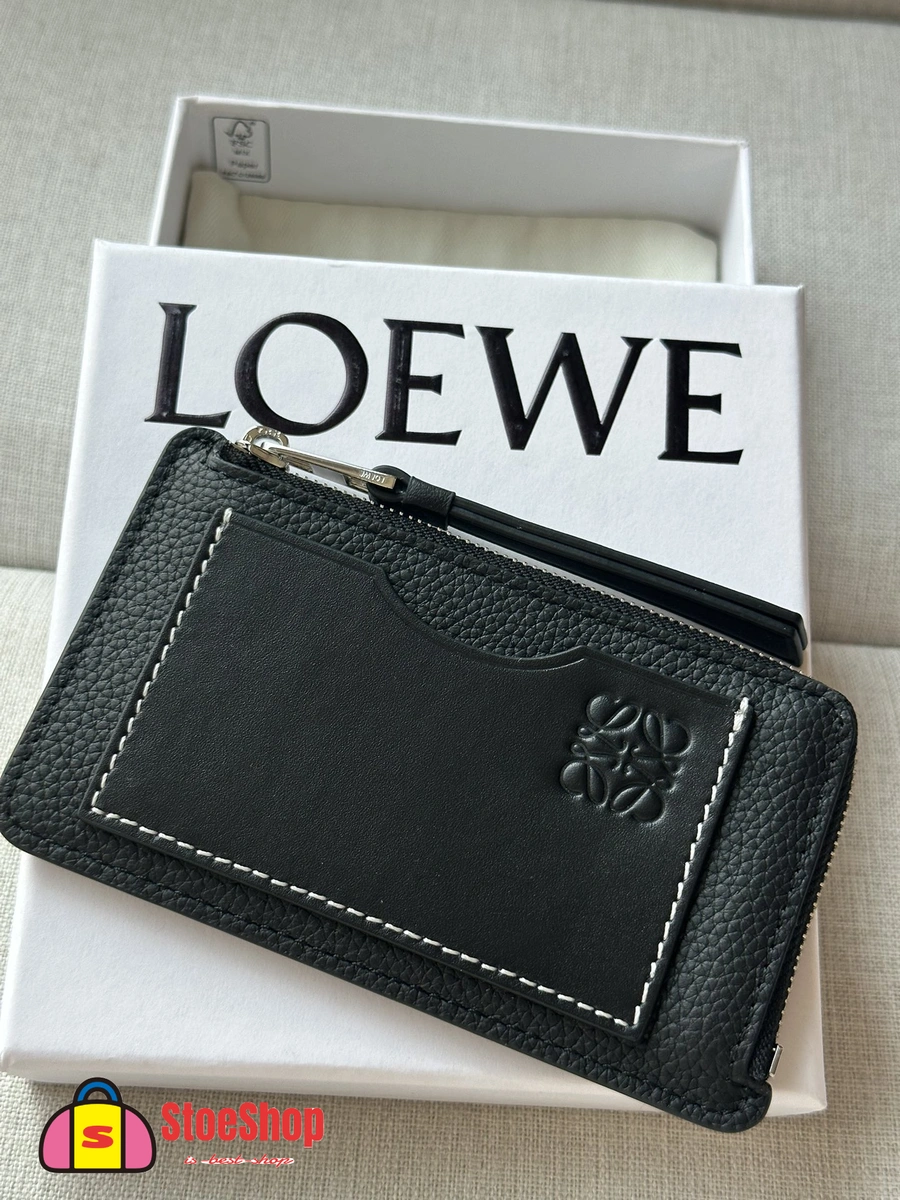 Loewe-羅意威 黑色柔軟粒面牛皮革 Anagram 壓紋硬幣卡包 3 Loewe-羅意威 黑色柔軟粒面牛皮革 Anagram 壓紋硬幣卡包