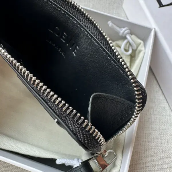 Loewe-羅意威 黑色柔軟粒面牛皮革 Anagram 壓紋硬幣卡包 19 Loewe-羅意威 黑色柔軟粒面牛皮革 Anagram 壓紋硬幣卡包