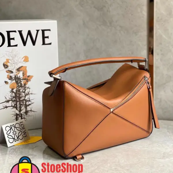Loewe-羅意威 棕褐色迷你經典牛皮革 Puzzle 肩背包