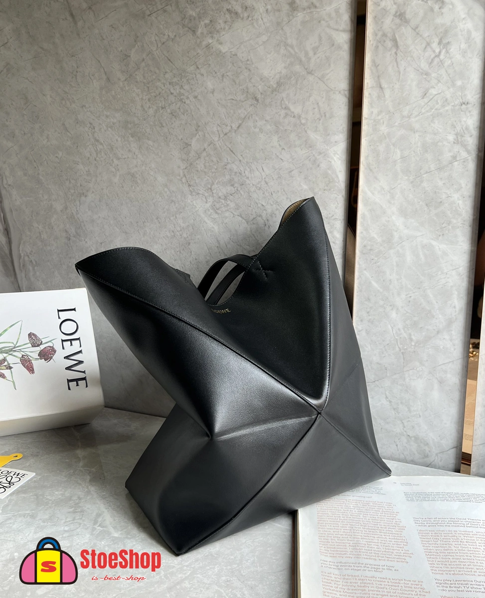 Loewe-羅意威 黑色超大號亮面牛皮革 Puzzle Fold 購物袋 4 Loewe-羅意威 黑色超大號亮面牛皮革 Puzzle Fold 購物袋