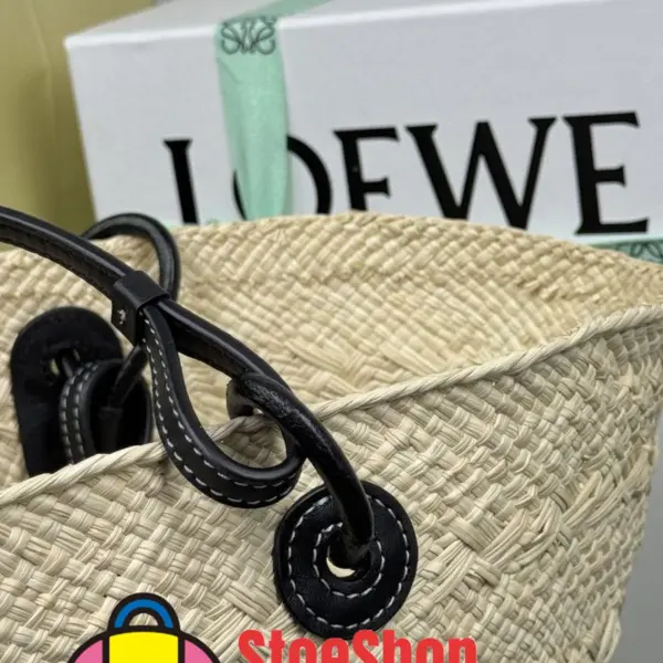 Loewe-羅意威 Anagram 系列 中號自然色 / 黑色伊拉卡棕櫚牛皮革肩背手袋