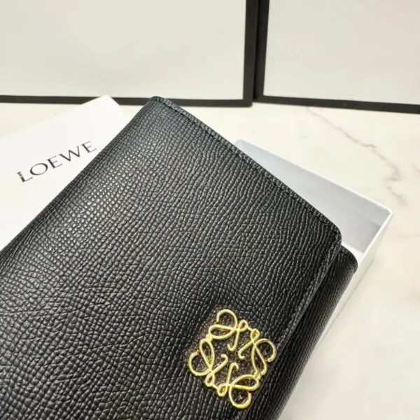 Loewe-羅意威 黑色鵝卵石紋牛皮革 Anagram 三折短夾 15 Loewe-羅意威 黑色鵝卵石紋牛皮革 Anagram 三折短夾