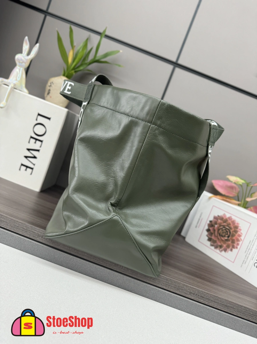 Loewe-羅意威 寶瓶綠紙紋牛皮革 Fold Shopper 購物袋 3 Loewe-羅意威 寶瓶綠紙紋牛皮革 Fold Shopper 購物袋