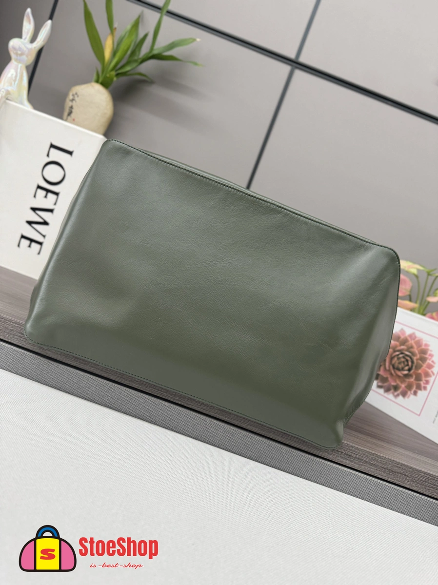 Loewe-羅意威 寶瓶綠紙紋牛皮革 Fold Shopper 購物袋 5 Loewe-羅意威 寶瓶綠紙紋牛皮革 Fold Shopper 購物袋