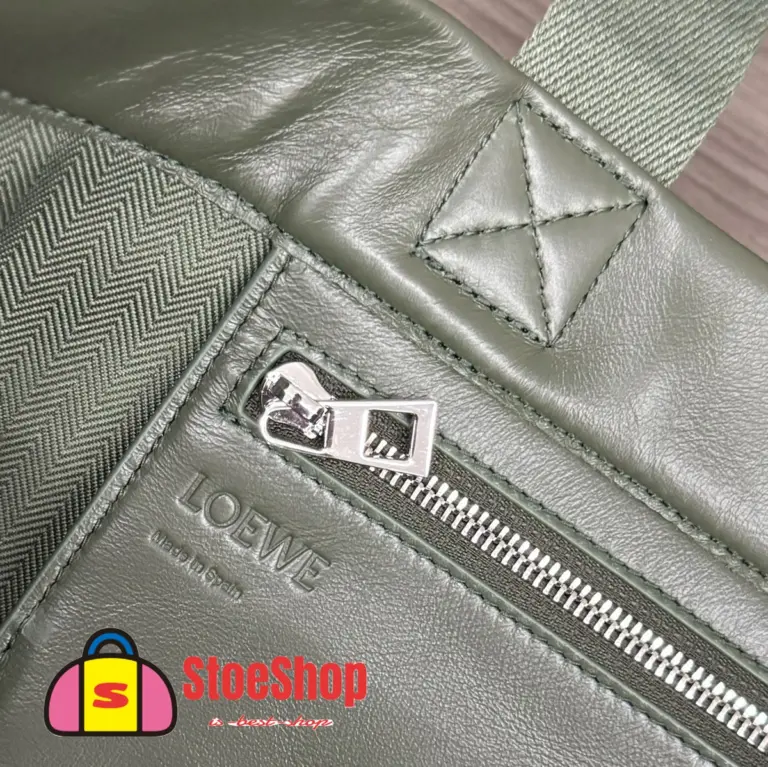 Loewe-羅意威 寶瓶綠紙紋牛皮革 Fold Shopper 購物袋 19 Loewe-羅意威 寶瓶綠紙紋牛皮革 Fold Shopper 購物袋