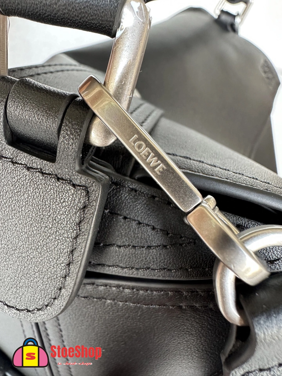 Loewe-羅意威 黑色大號亮面牛皮革 Puzzle Biker 手拿包 7 Loewe-羅意威 黑色大號亮面牛皮革 Puzzle Biker 手拿包