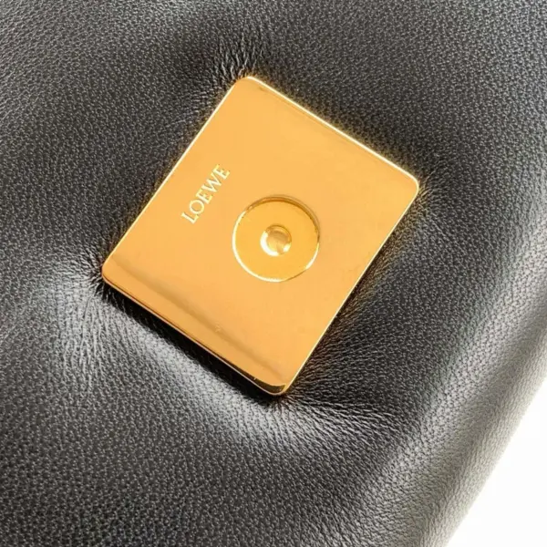 Loewe-羅意威 黑色迷你亮面納帕羊皮革 Puffer Goya 肩背包
