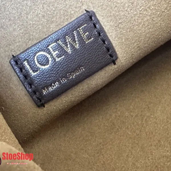 Loewe-羅意威 Flamenco 系列中號布朗尼深棕肩背手袋 柔軟納帕羊皮革