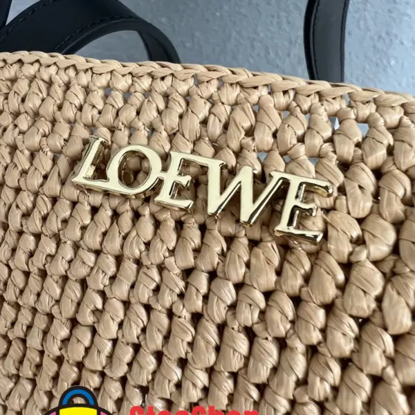 Loewe-羅意威 自然色 / 黑色超大號拉菲草 Puzzle Fold 購物手袋