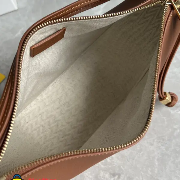 Loewe-羅意威 棕褐色迷你經典牛皮革 Hammock Hobo 肩背包