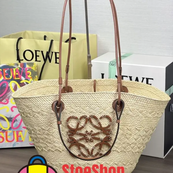 Loewe-羅意威 Anagram 系列 自然色 / 棕褐色中號伊拉卡棕櫚牛皮革肩背包