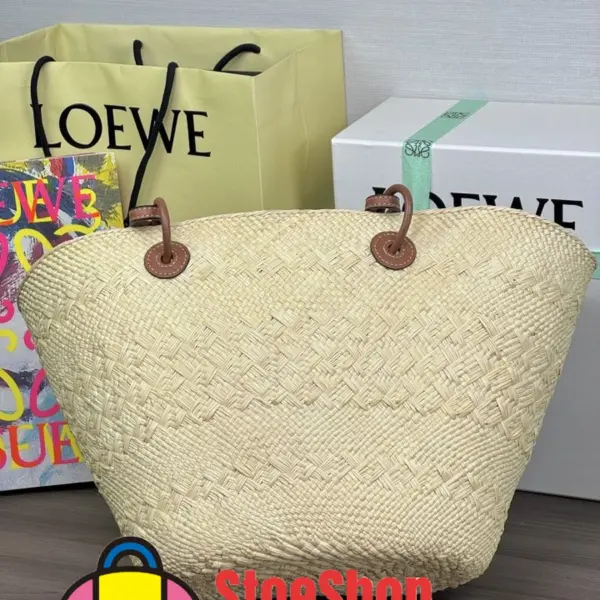 Loewe-羅意威 Anagram 系列 自然色 / 棕褐色中號伊拉卡棕櫚牛皮革肩背包