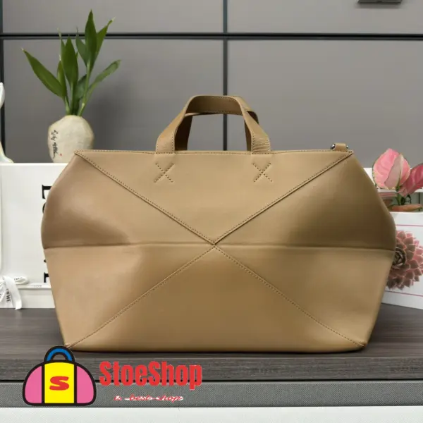 Loewe-羅意威 橡木棕特大號亮面牛皮革 Puzzle Fold 購物袋