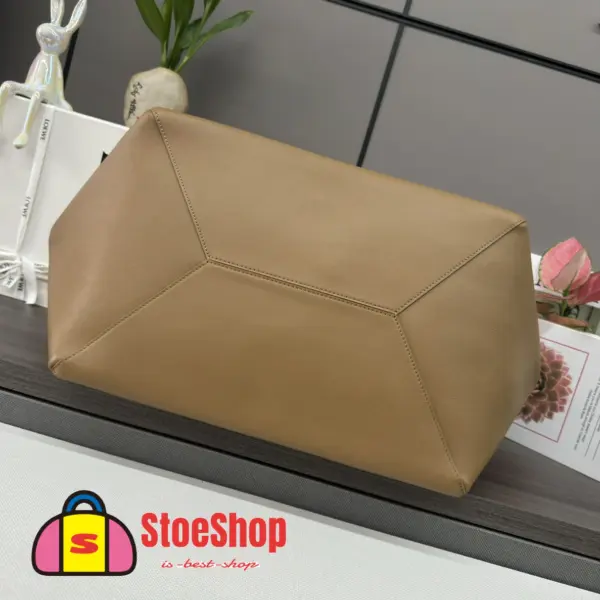 Loewe-羅意威 橡木棕特大號亮面牛皮革 Puzzle Fold 購物袋