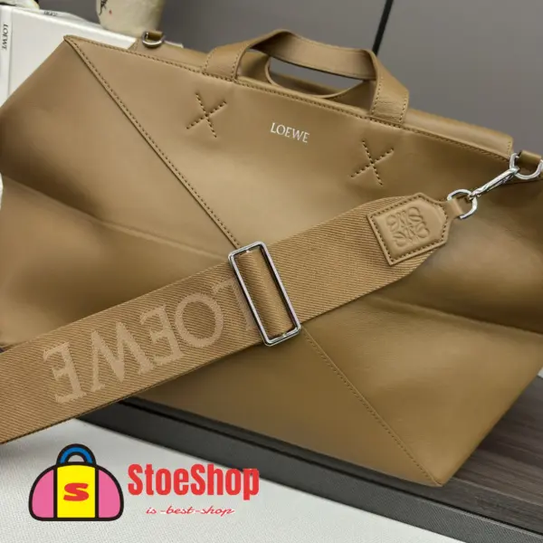 Loewe-羅意威 橡木棕特大號亮面牛皮革 Puzzle Fold 購物袋