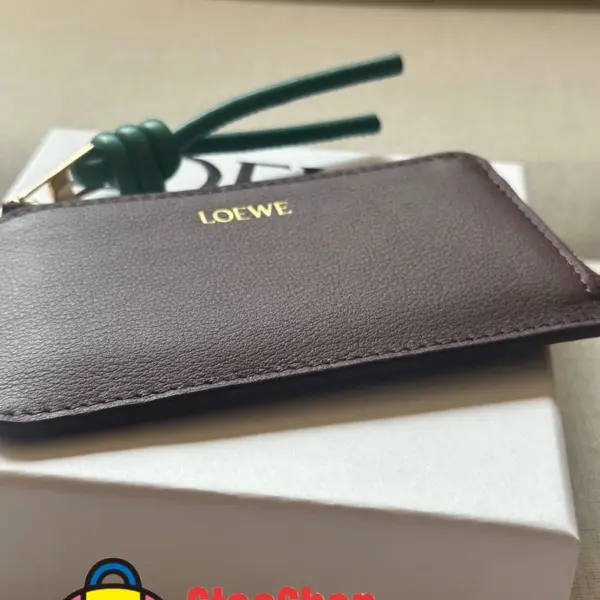 Loewe-羅意威 勃艮第紅 / 翡翠綠亮面納帕牛皮革繩結硬幣卡包