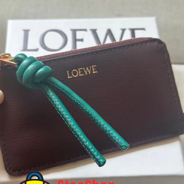 Loewe-羅意威 勃艮第紅 / 翡翠綠亮面納帕牛皮革繩結硬幣卡包