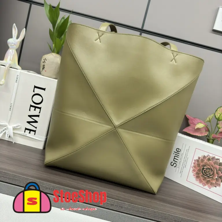 Loewe-羅意威 橄欖綠超大號亮面牛皮革 Puzzle Fold 購物袋