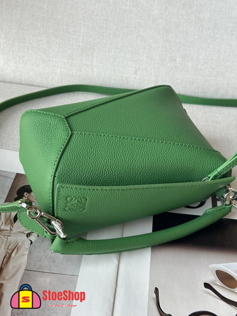Loewe-羅意威 熱帶綠迷你柔軟粒面牛皮革 Puzzle 肩背包 7 Loewe-羅意威 熱帶綠迷你柔軟粒面牛皮革 Puzzle 肩背包