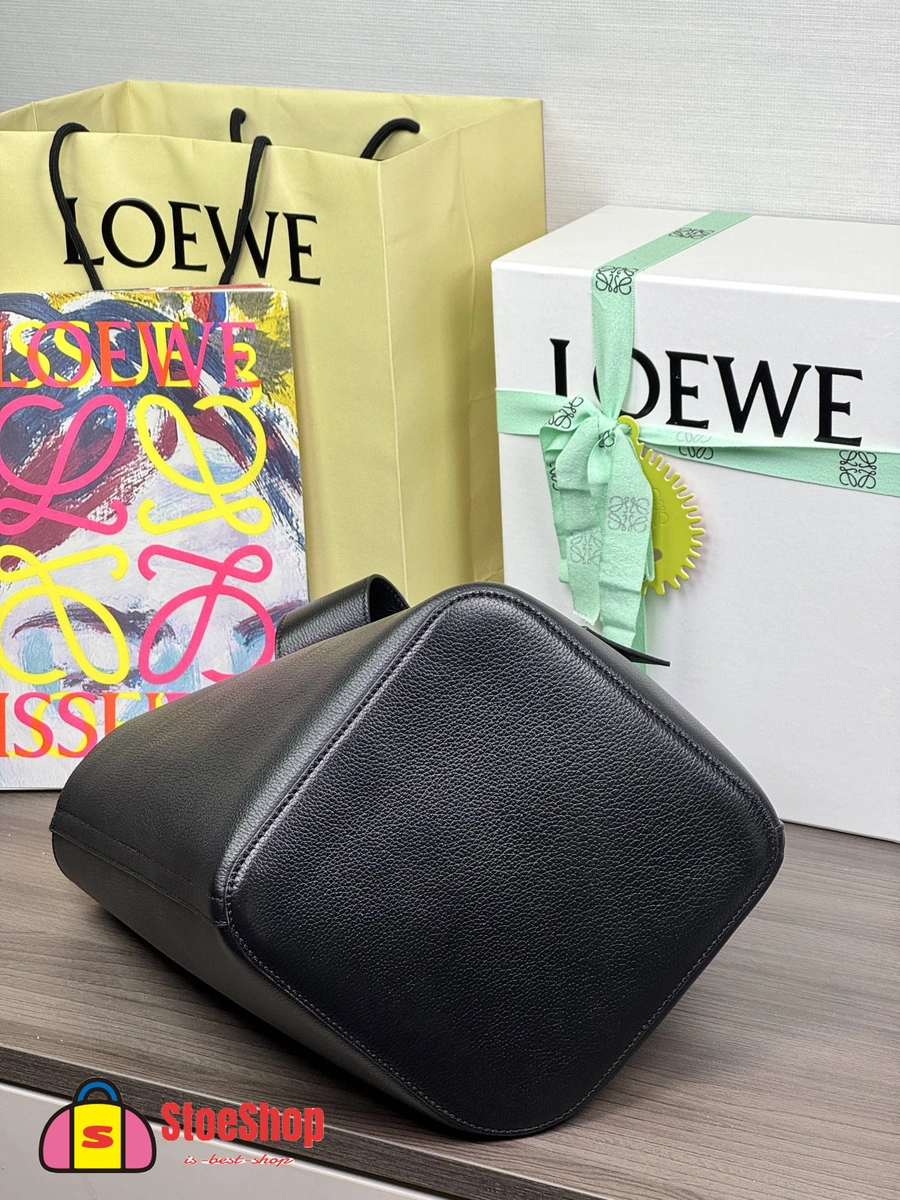 Loewe-羅意威 Pebble Bucket 系列 黑色迷你柔軟粒面牛皮革斜挎水桶手袋 5 Loewe-羅意威 Pebble Bucket 系列 黑色迷你柔軟粒面牛皮革斜挎水桶手袋