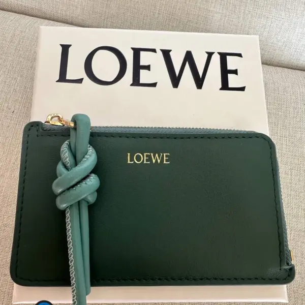 Loewe-羅意威 香根草 / 水色亮面納帕牛皮革繩結硬幣卡包