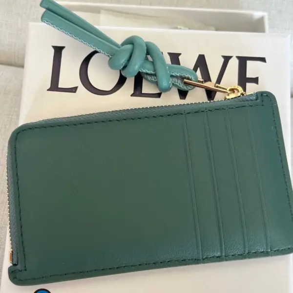 Loewe-羅意威 香根草 / 水色亮面納帕牛皮革繩結硬幣卡包