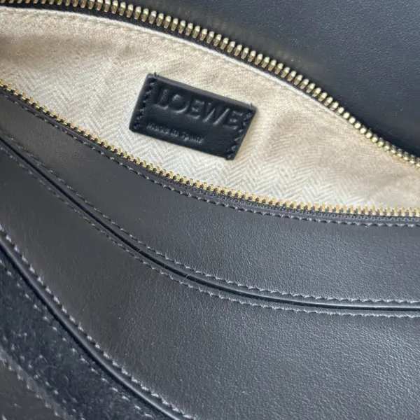 Loewe-羅意威 Puzzle 系列 黑色小號經典牛皮革絨面革肩背包