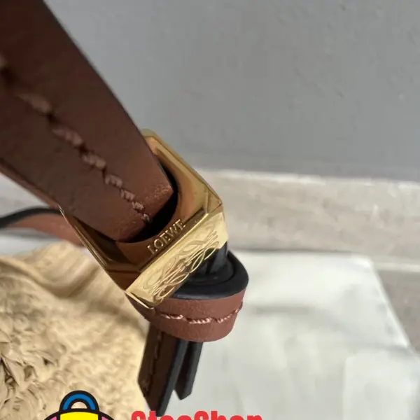 Loewe-羅意威 迷你棕褐色 / 自然沙拉菲草牛皮革 Hammock Hobo 肩背包 14 Loewe-羅意威 迷你棕褐色 / 自然沙拉菲草牛皮革 Hammock Hobo 肩背包