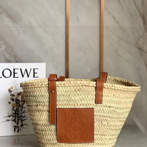 Loewe-羅意威 Basket 系列 自然色 / 棕褐色大號棕櫚葉牛皮革編織袋 9 Loewe-羅意威 Basket 系列 自然色 / 棕褐色大號棕櫚葉牛皮革編織袋