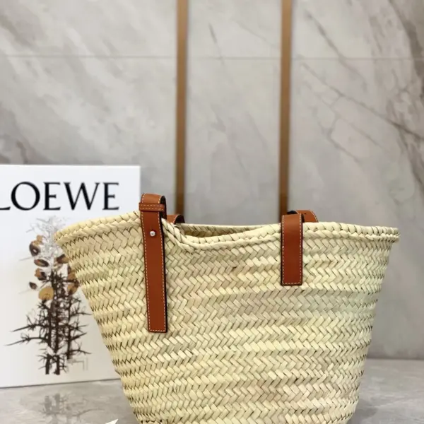 Loewe-羅意威 Basket 系列 自然色 / 棕褐色大號棕櫚葉牛皮革編織袋 10 Loewe-羅意威 Basket 系列 自然色 / 棕褐色大號棕櫚葉牛皮革編織袋