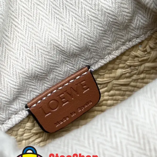 Loewe-羅意威 伊拉卡系列 自然色 / 棕褐色棕櫚纖維牛皮革方形手拿包