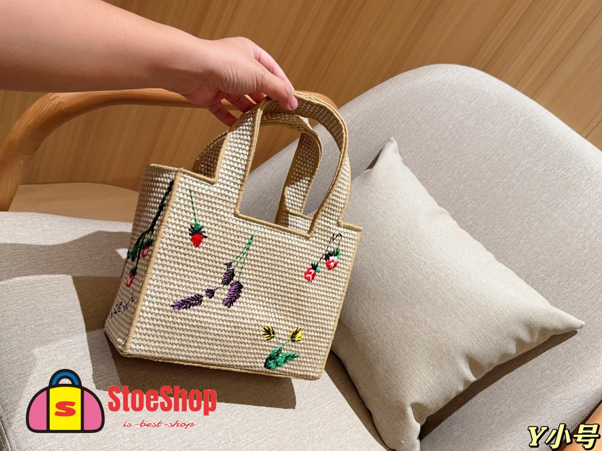 Loewe-羅意威 Font Tote 系列 自然色小號拉菲草斜挎包 5 Loewe-羅意威 Font Tote 系列 自然色小號拉菲草斜挎包