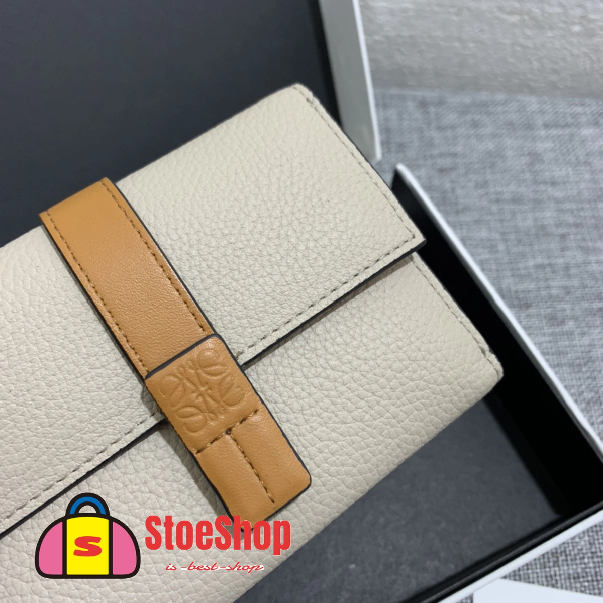 Loewe-羅意威 淺燕麥 / 蜂蜜色小號柔軟粒面牛皮革 Anagram 長夾 7 Loewe-羅意威 淺燕麥 / 蜂蜜色小號柔軟粒面牛皮革 Anagram 長夾
