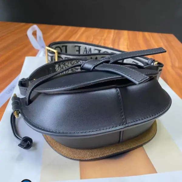 Loewe-羅意威 黑色迷你柔軟牛皮革提花 Gate Dual 斜挎包 14 Loewe-羅意威 黑色迷你柔軟牛皮革提花 Gate Dual 斜挎包