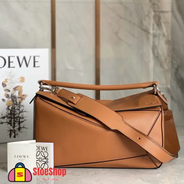 Loewe-羅意威 中號棕褐色經典牛皮革 Puzzle 肩背包