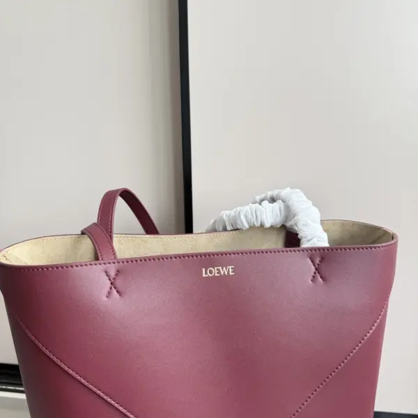 Loewe-羅意威 深酒紅迷你亮面牛皮革 Puzzle Fold 斜挎包