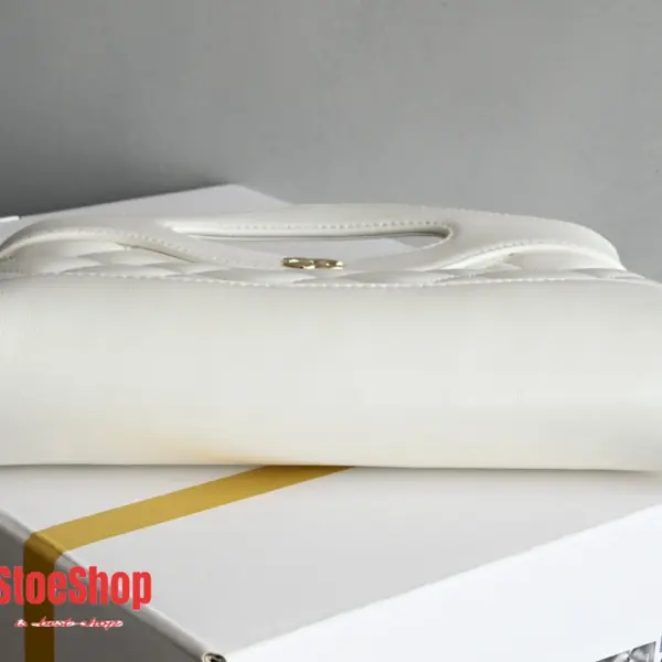 高仿香奈兒/Chanel 25P Nano白色菱格紋鏈條包 11 高仿香奈兒/Chanel 25P Nano白色菱格紋鏈條包